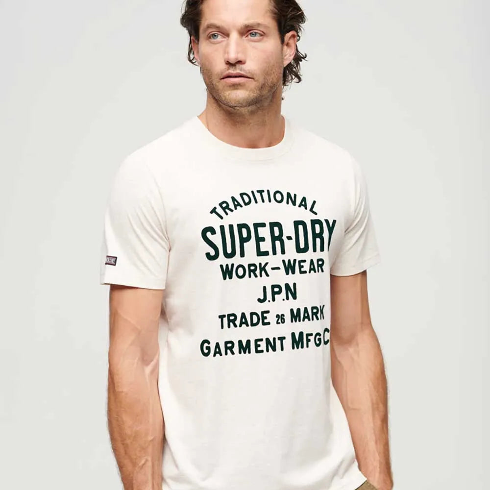 ATHLETIC SCRIPT GRAPHIC TEE